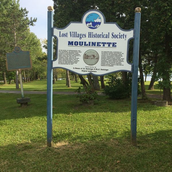 File:Moulinette, Lost Villages Historical Society, commemorative sign.jpg