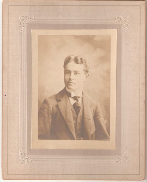 File:Young Ernest Herbert Richardson with border.jpg
