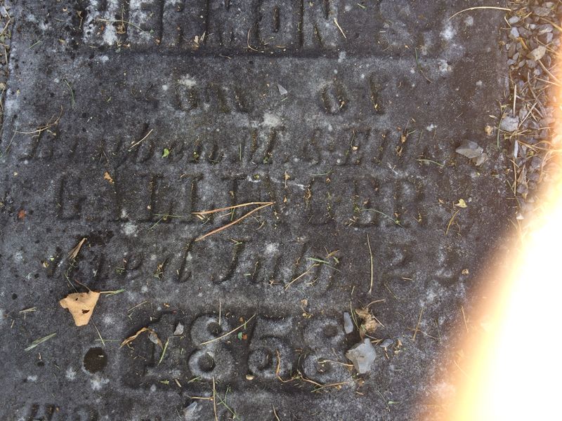 File:Hermon S. Gallinger headstone, close up 2.jpg